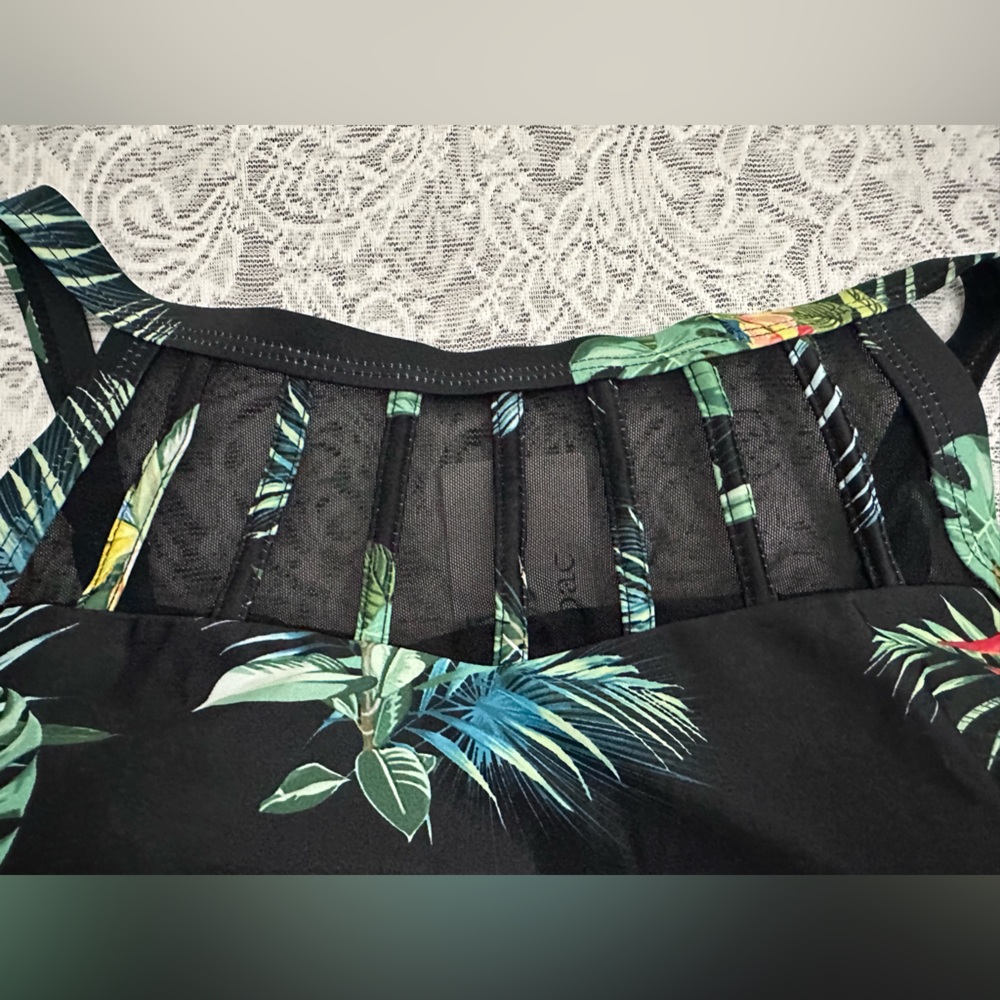 NWT Tropical Halter Swim Top Women Size L - Picture 5 of 10